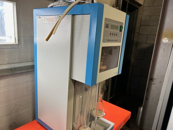 VELP UDK 132 laboratory semi automatic distillation unit - Image 3