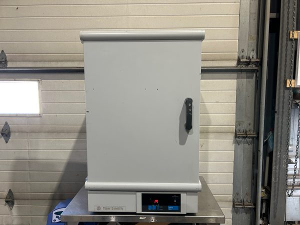 Fisher Scientific model 750F laboratory oven