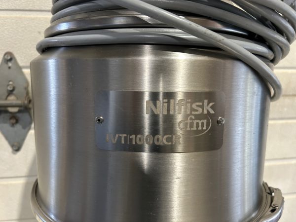 Nilfisk IVT1000CR vacuum - Image 3